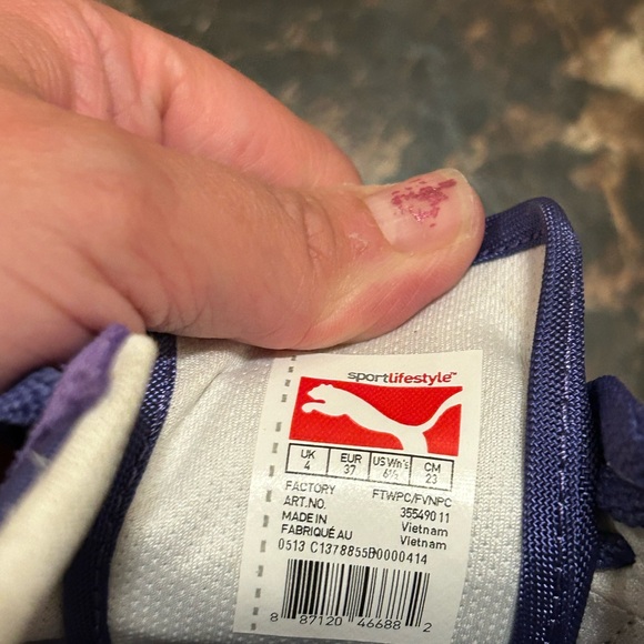 Puma Violet Athletic Shoes-size 6.5 - Picture 7 of 7